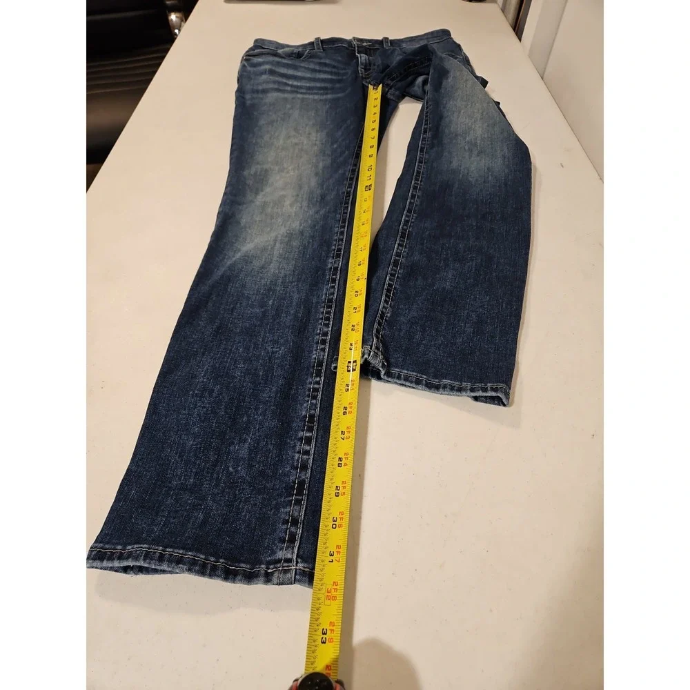 BKE Jeans Mens 33x32 Jake Straight Leg Denim Whiskered Faded Jeans (1788